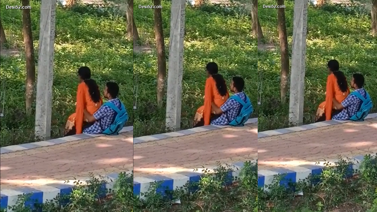 House Worker Fucks Lonely Housewife Hard – Watch Till End Hot Desi Chudai Video