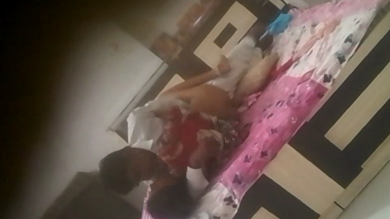 ভাবিকে দিয়ে চুষে নিলাম, সেই মজা পেলাম – বাংলা হট XXX সেক্স ভিডিও